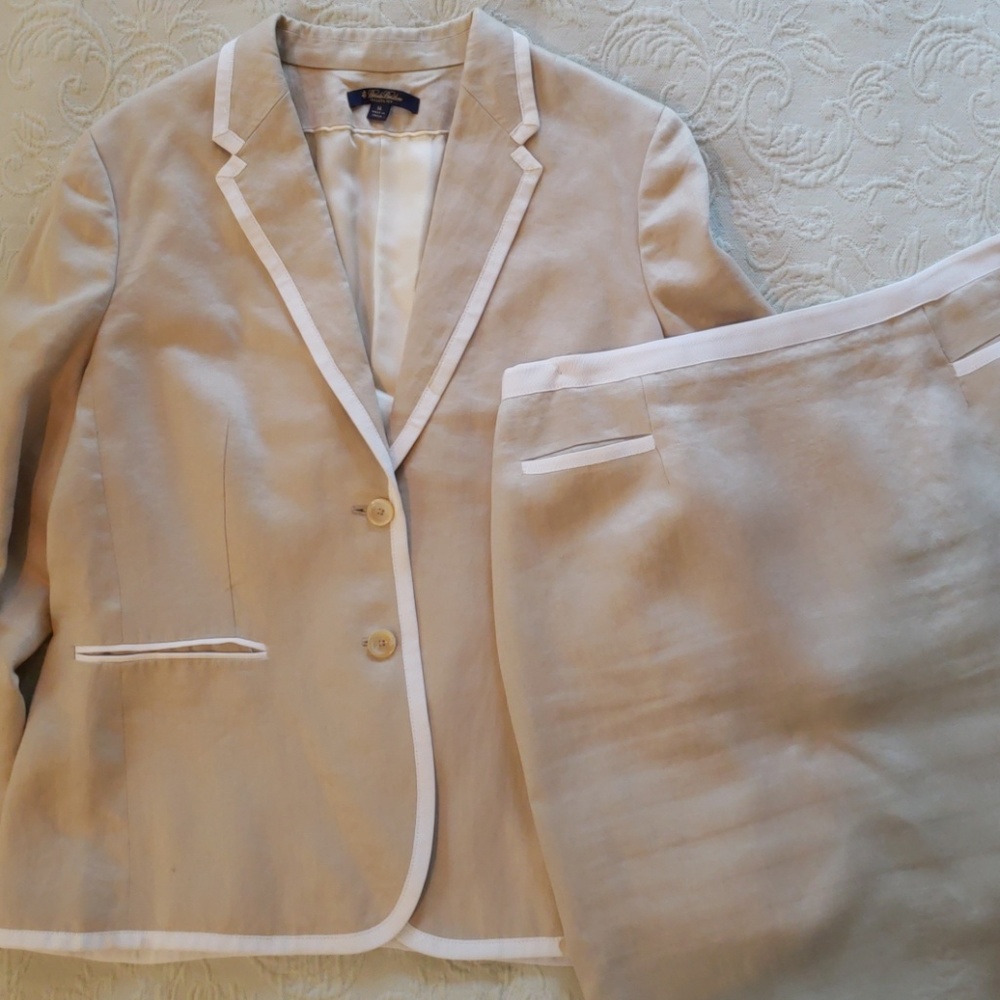 Brooks Brothers tan linen suit size 14